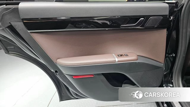 Hyundai Grandeur Hybrid (GN7) id 4617868 из Кореи 17