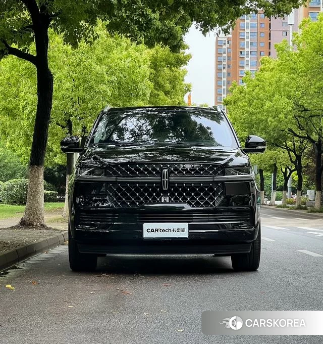 Lincoln Navigator id 4241752 из Китая 17