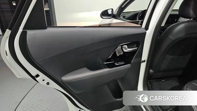 Kia Niro EV id 4619425 из Кореи 17