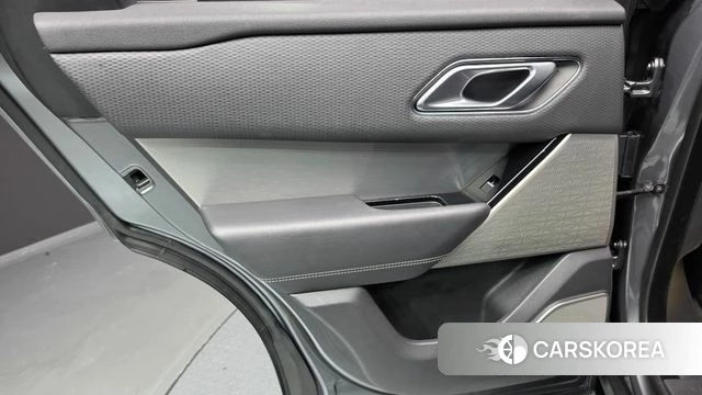 Land Rover Range Rover Velar id 4677947 из Кореи 17