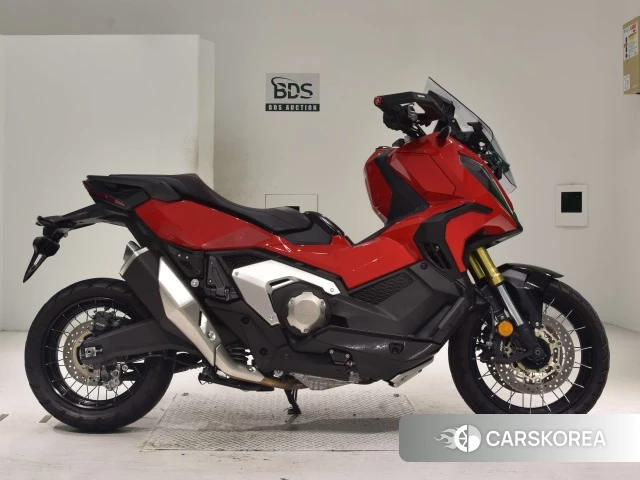 Проданный Honda X-ADV 750 2022 из Японии