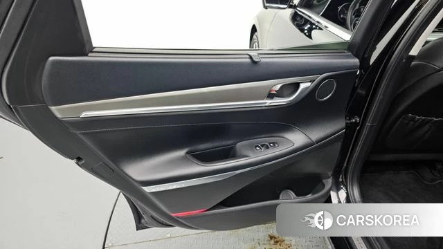Hyundai The New Grandeur IG Hybrid id 4573918 из Кореи 17