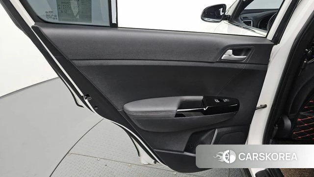 Kia Sportage The Bold id 4447361 из Кореи 17