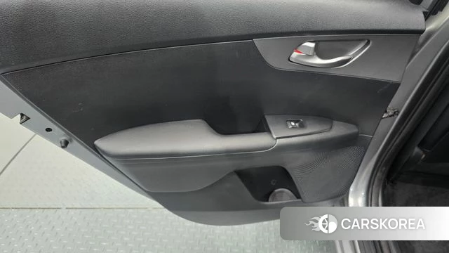 Kia Come New K3 id 4458708 из Кореи 17