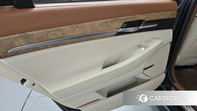 Genesis G90 id 4445065 из Кореи 17