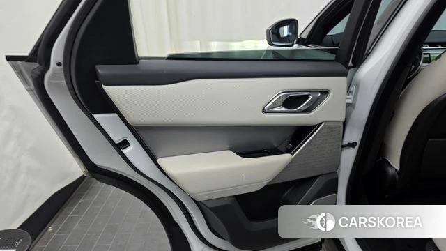 Land Rover Range Rover Velar id 4471672 из Кореи 17