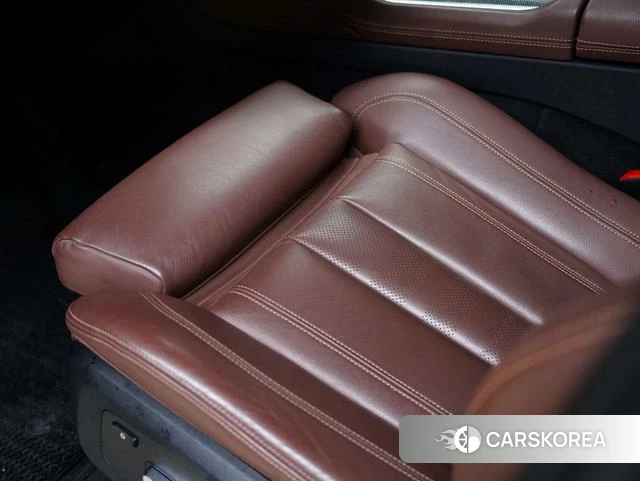 BMW X6 id 4211322 из Китая 17