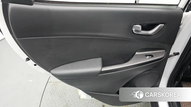 Hyundai The New Kona id 4201960 из Кореи 17