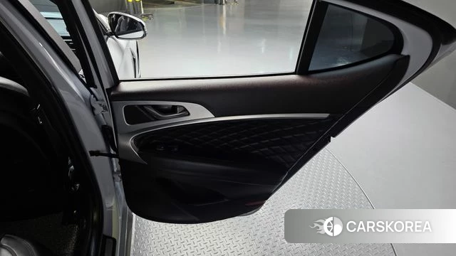 Genesis G70 id 4345519 из Кореи 17