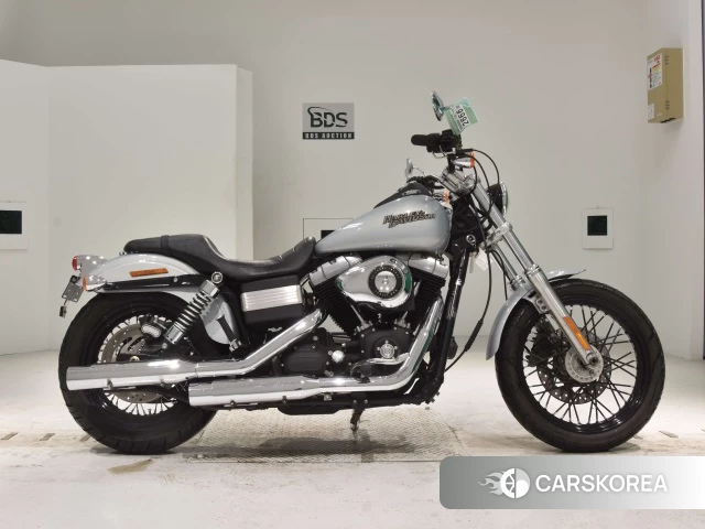 Проданный Harley-Davidson Dyna Street Bob FXDB1580 2011 из Японии, фото 2