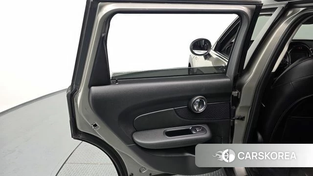 Mini Cooper Clubman id 4397581 из Кореи 17