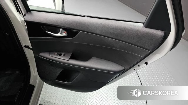 Kia The New K3 2nd generation id 4201340 из Кореи 17