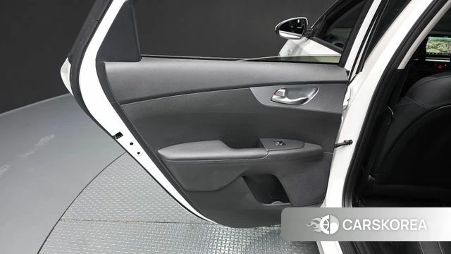 Kia The New K3 2nd generation id 4759095 из Кореи 17