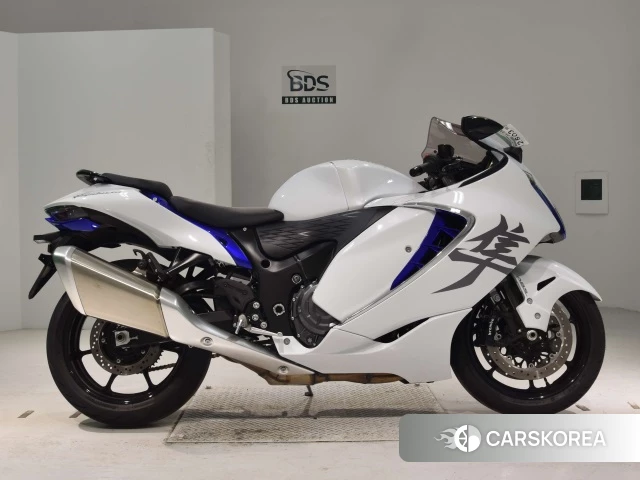Проданный Suzuki GSX1300R HAYABUSA 2023 из Японии, фото 2