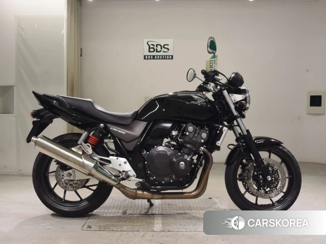 Проданный Honda CB400SF ABS 2021 из Японии