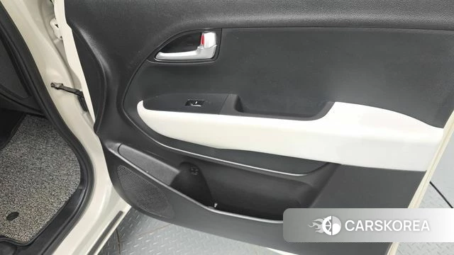 Kia The New Kia Ray id 4950854 из Кореи 17