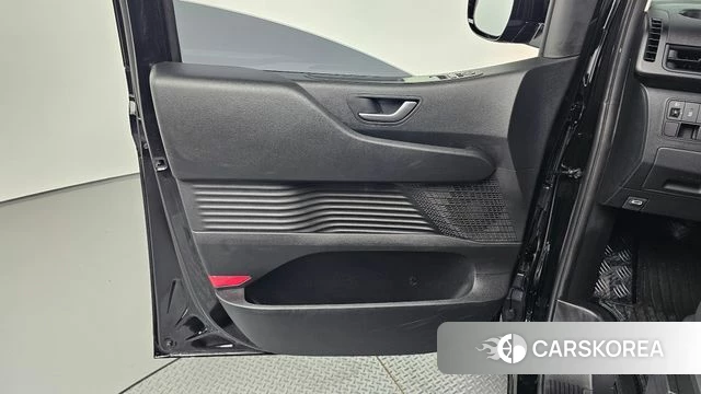 Hyundai Staria id 4549153 из Кореи 17