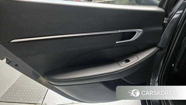 Hyundai Sonata D Edge Hybrid (DN8) id 4280568 из Кореи 17