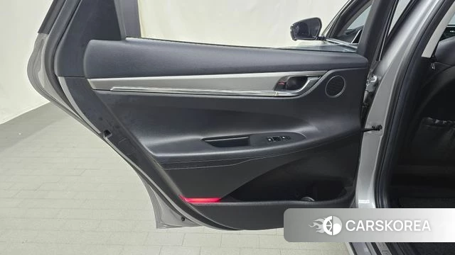 Hyundai The New Grandeur IG id 4383660 из Кореи 17