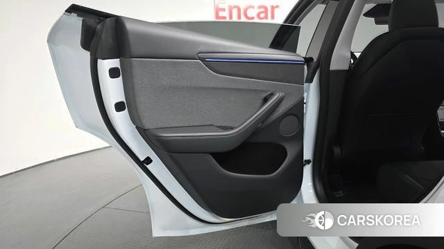 Tesla Model Y id 4394430 из Кореи 17