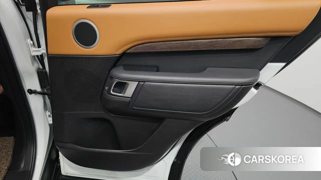 Land Rover Discovery 5 id 4795025 из Кореи 17