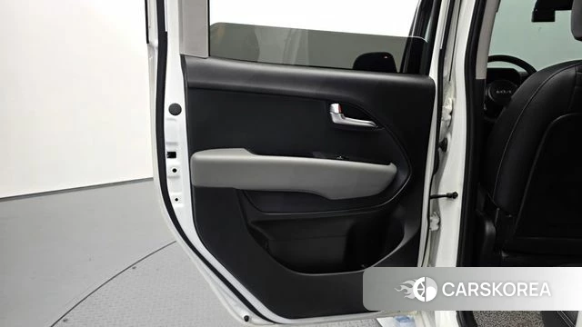 Kia The New Kia Ray id 4186342 из Кореи 17