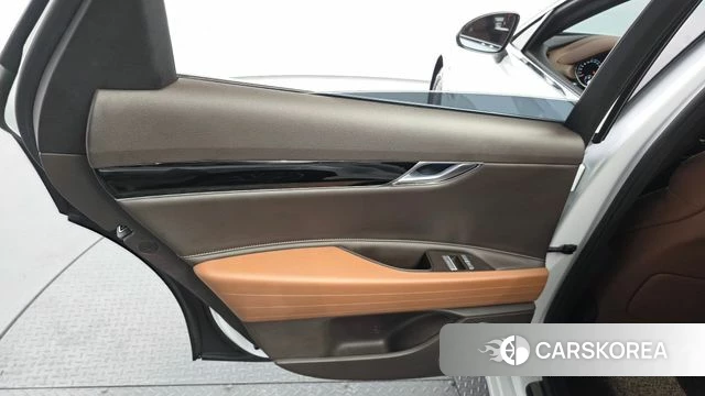 Genesis G80 (RG3) id 4231193 из Кореи 17