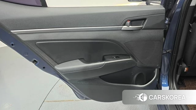 Hyundai Avante AD id 4924218 из Кореи 17