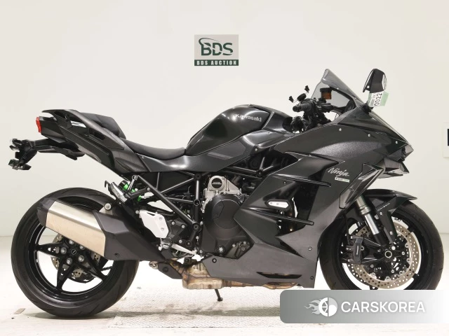 Проданный Kawasaki NINJA H2 SX 2018 из Японии
