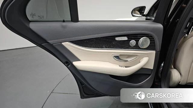 Mercedes-Benz E-Class W213 id 4872212 из Кореи 17