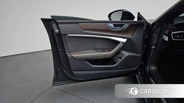 Audi A7 (4K) id 4361174 из Кореи 17