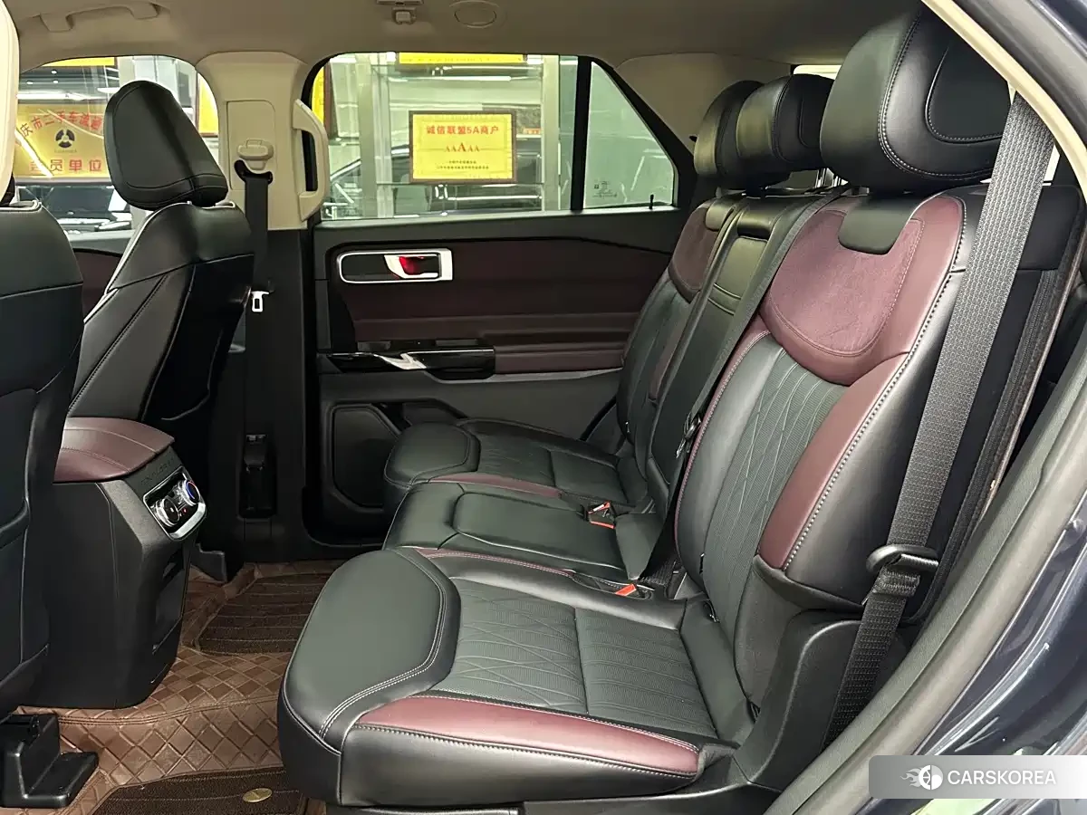 Ford Explorer id 4577739 из Китая 17