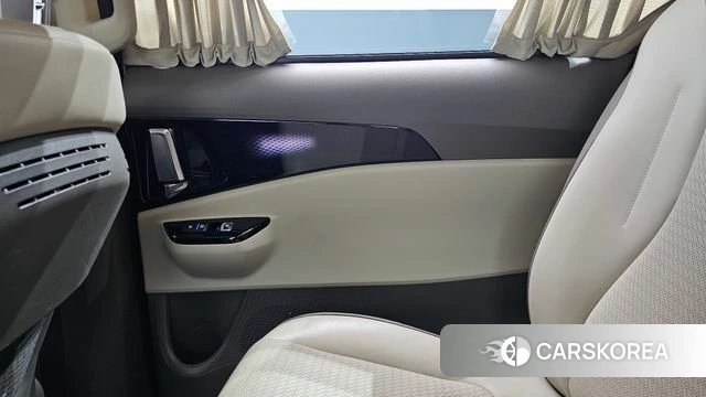 Kia Carnival 4th generation id 4489861 из Кореи 17