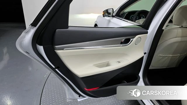 Hyundai The New Grandeur IG id 4202585 из Кореи 17