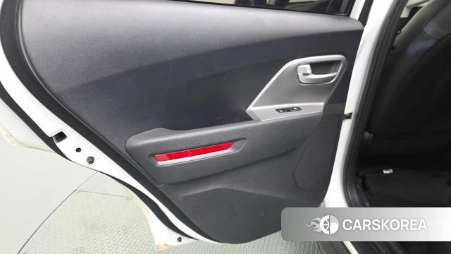 Kia Niro Plus id 4641107 из Кореи 17