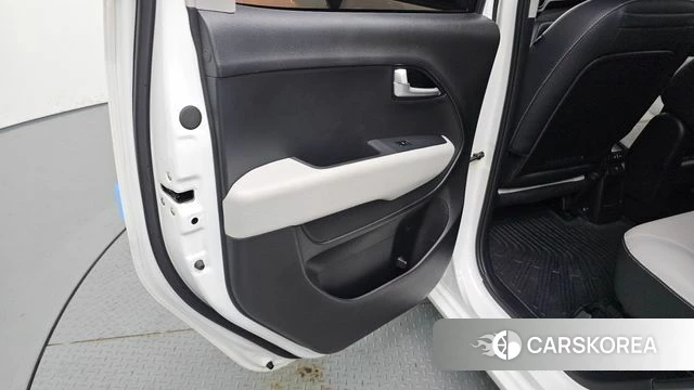 Kia The New Kia Ray EV id 4591196 из Кореи 17