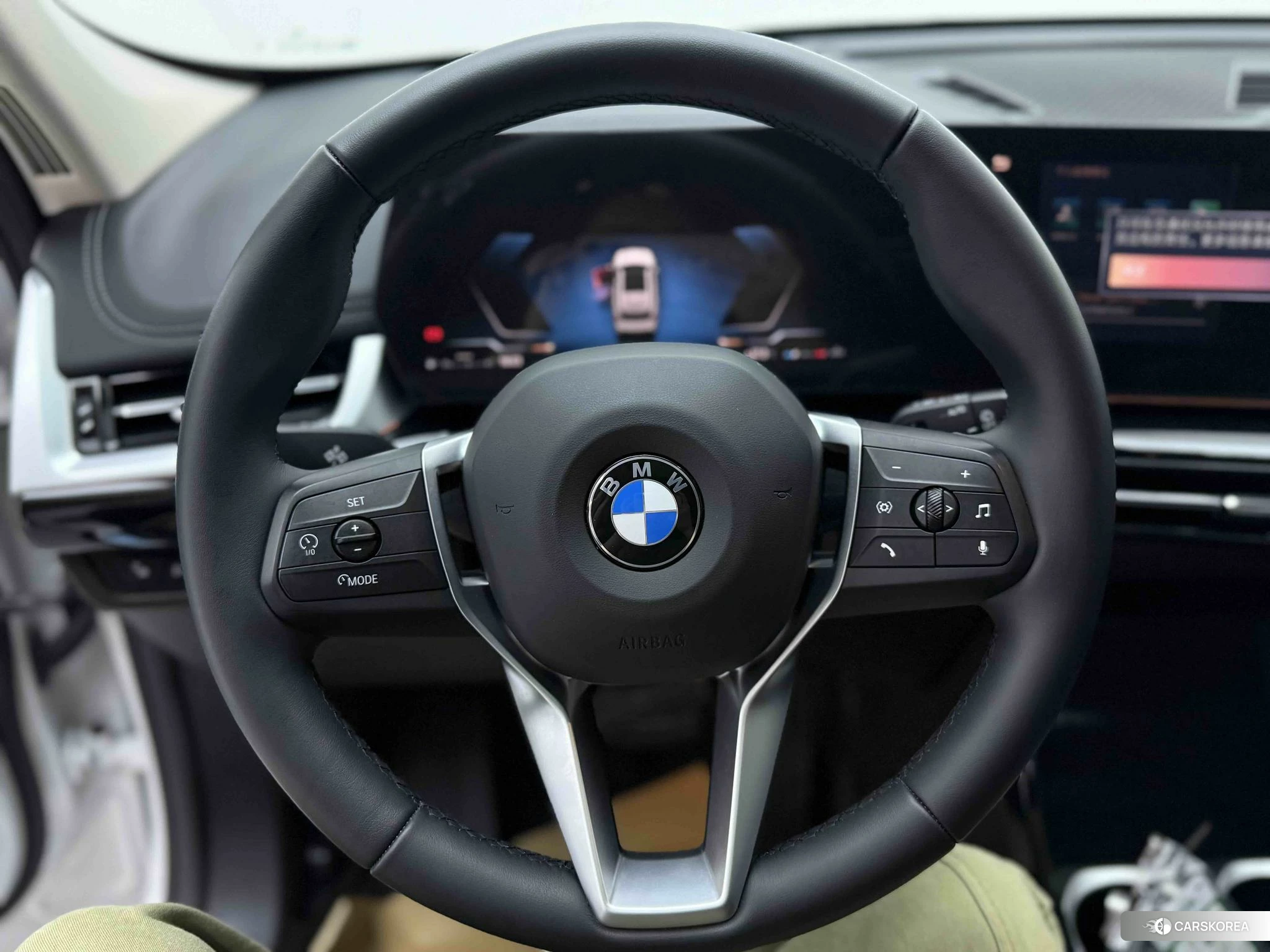 BMW X1 id 4510945 из Китая 17