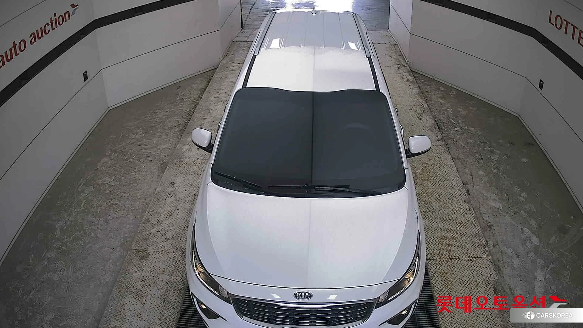 Kia Carnival id 4289585 из Кореи 17