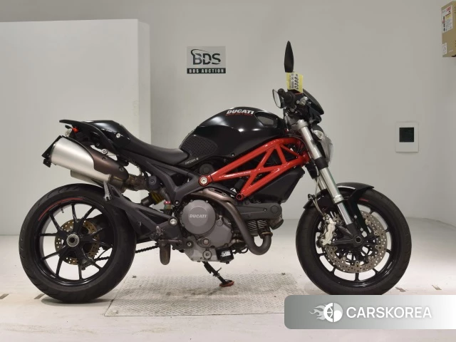 Проданный Ducati MONSTER 796 ABS id 4143419 из Японии