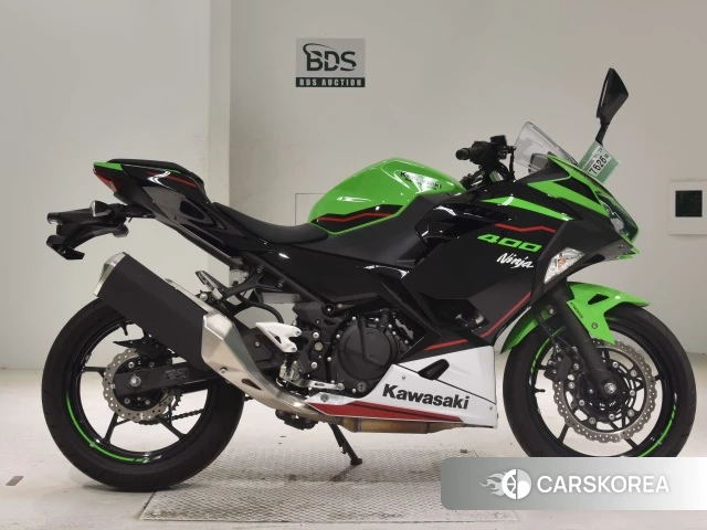 Проданный Kawasaki NINJA 400 2021 из Японии