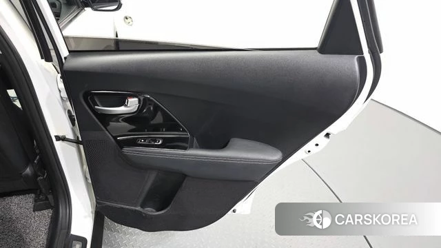 Kia The New Niro id 4732153 из Кореи 17