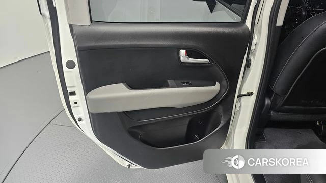 Kia The New Kia Ray id 4730281 из Кореи 17