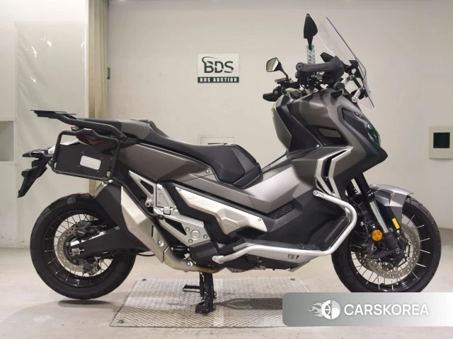 Проданный Honda X-ADV 750 2020 из Японии