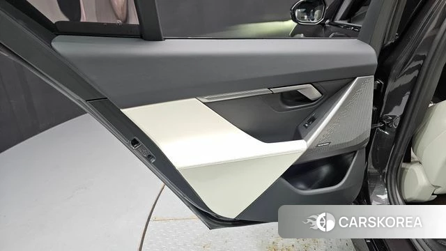 BMW 5 Series (G60) id 4185707 из Кореи 17