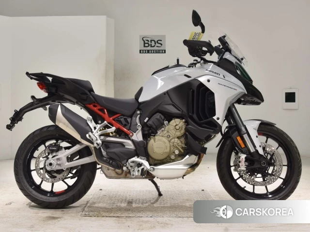 Проданный Ducati MULTISTRADA V4 S 2023 из Японии