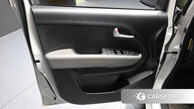 Kia The New Kia Ray id 4935618 из Кореи 17