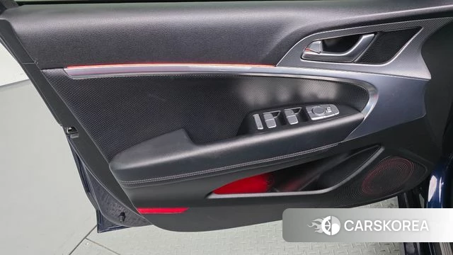 Genesis The New G70 id 4317119 из Кореи 17
