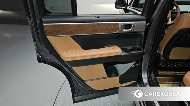 Hyundai Santa Fe (MX5) id 4904929 из Кореи 17