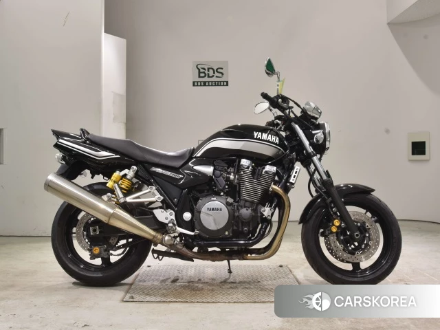 Проданный Yamaha XJR 1300 2011 из Японии, фото 2