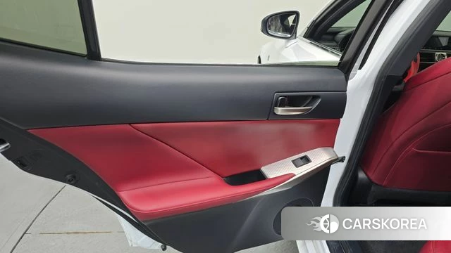 Lexus New IS300 id 4232770 из Кореи 17